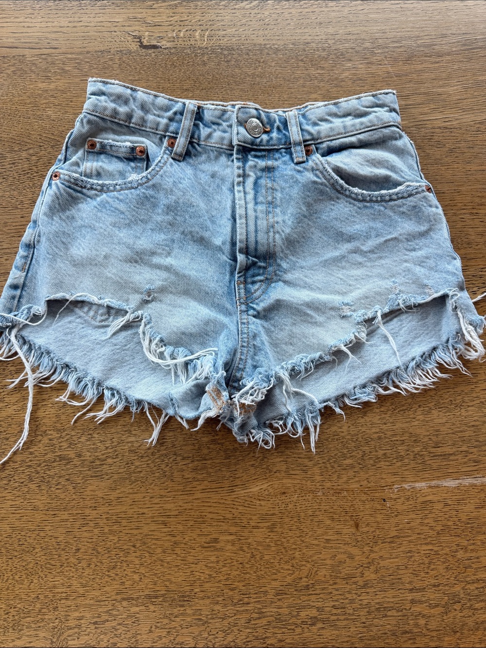Zara Light Blue Frayed Denim Cutoff Shorts (size 2)
